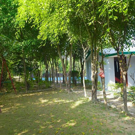 Jimdeer Corbett Hotell Rāmnagar Eksteriør bilde